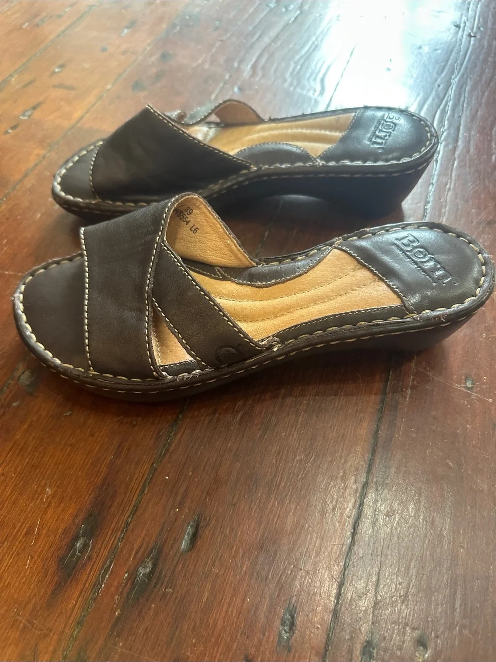 Born Dark Brown Leather Cross-Strap Slide Sandals Size 8